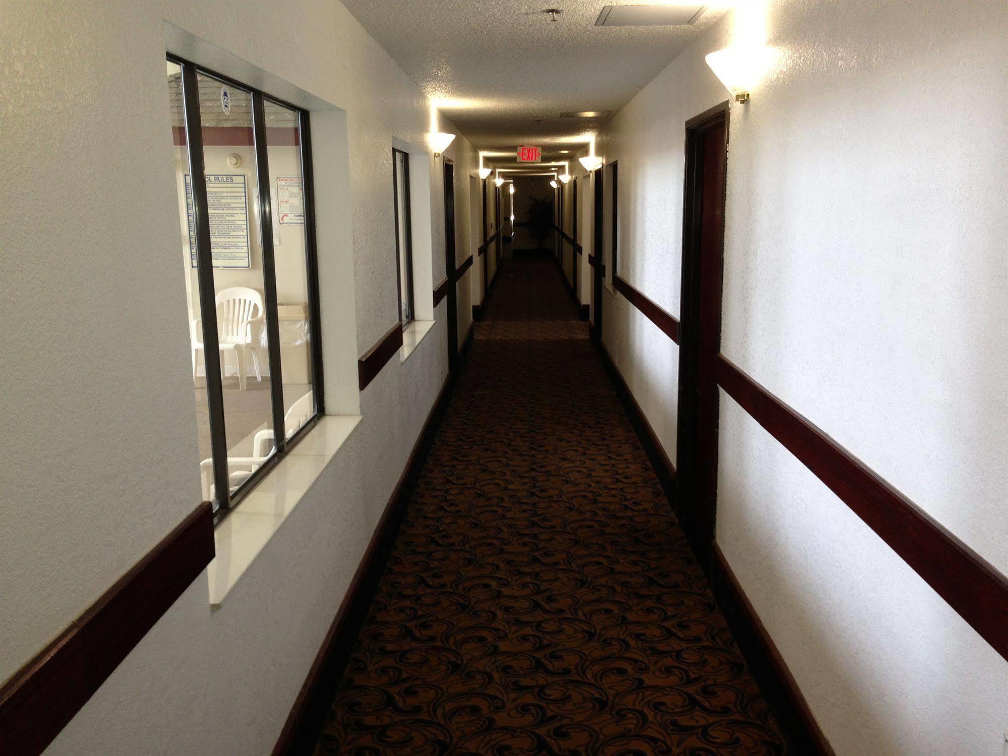 Brentwood Inn & Suites Hobbs Buitenkant foto