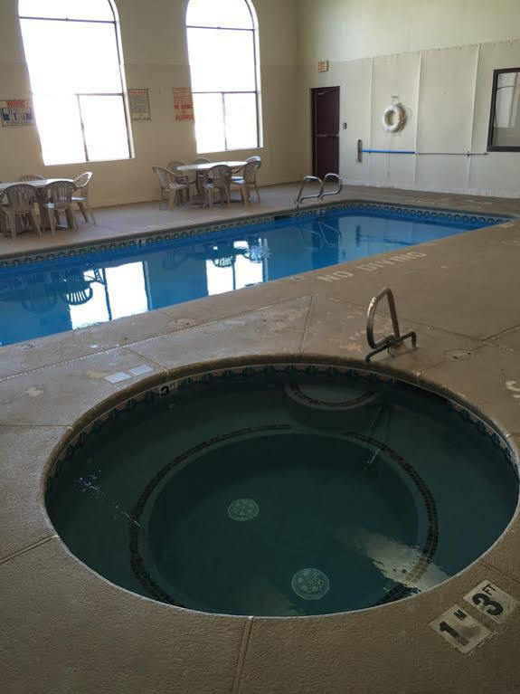 Brentwood Inn & Suites Hobbs Buitenkant foto