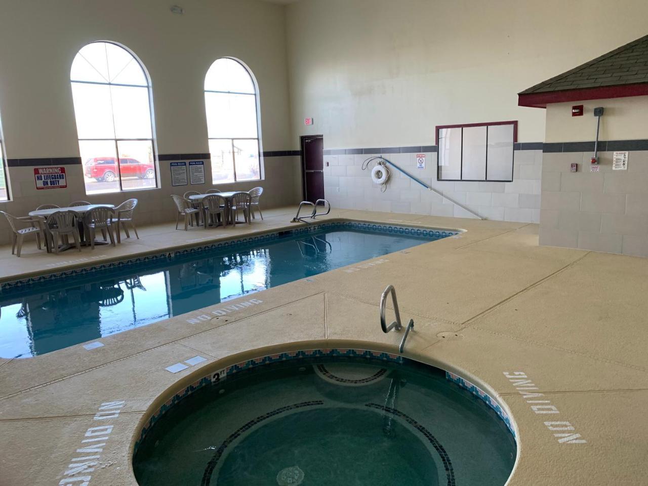 Brentwood Inn & Suites Hobbs Buitenkant foto